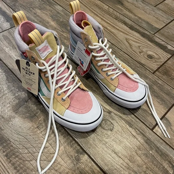 Vans Sk8-Hi MTE-2 Pastel Hi-Top Sneakers - Picture 1 of 6